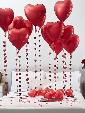 Be Mine Valentine's Day Room Decoration